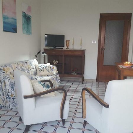 Casa Del Levante Riposto Eksteriør bilde