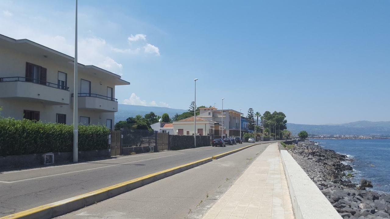 Casa Del Levante Riposto Eksteriør bilde
