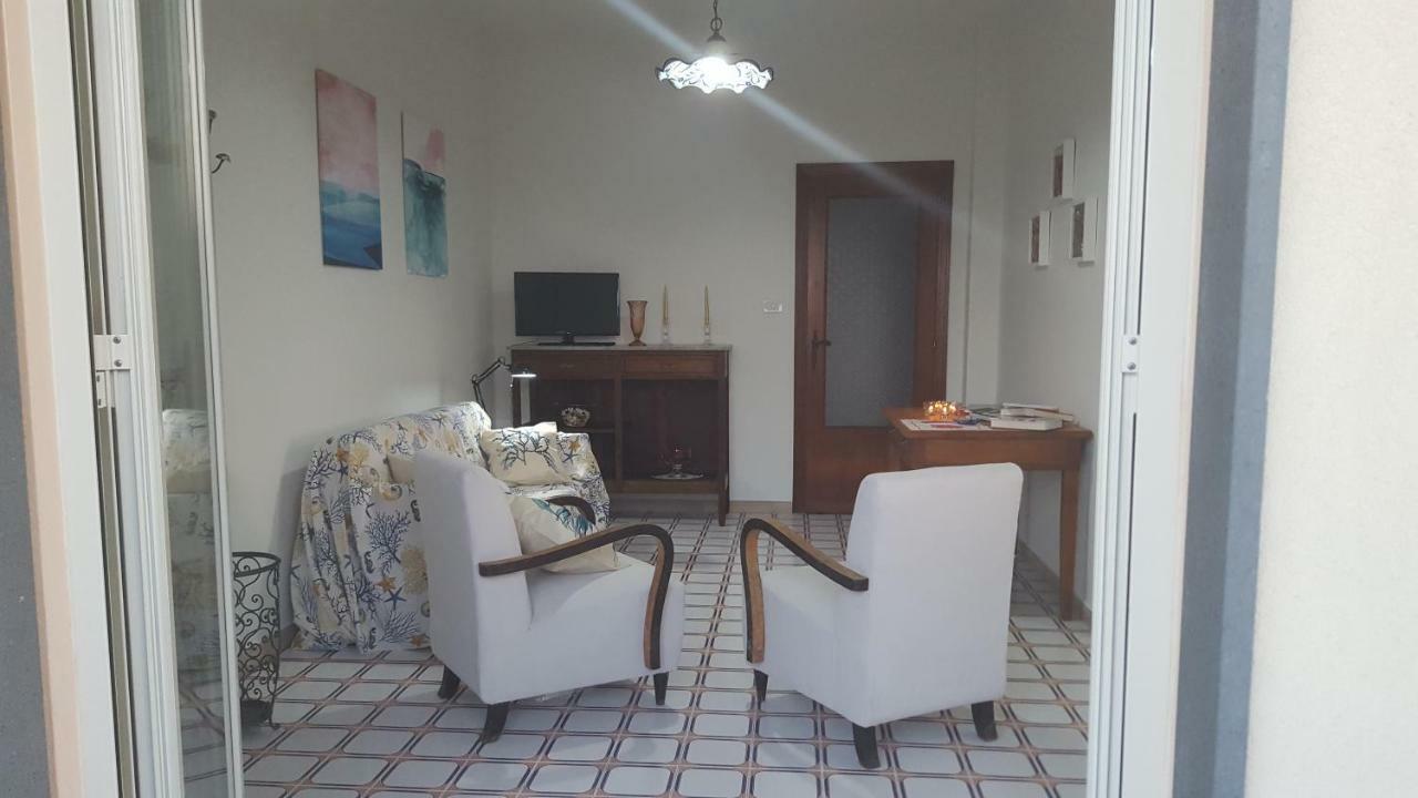 Casa Del Levante Riposto Eksteriør bilde