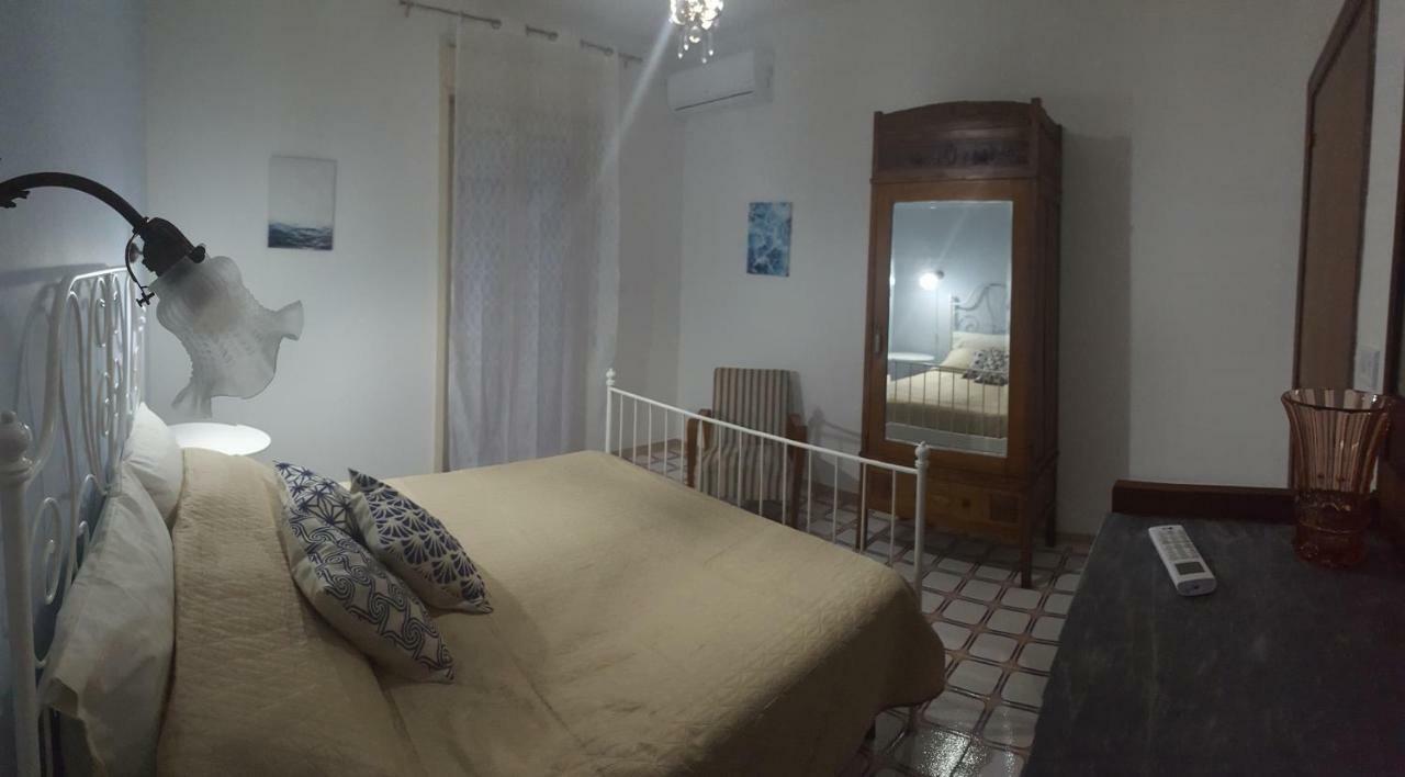 Casa Del Levante Riposto Eksteriør bilde